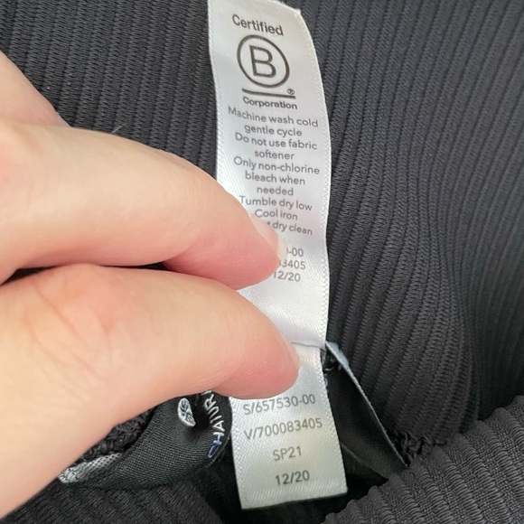 ATHLETA Salutation Stash Pocket II Rib 7/8 Tight Leggings Black XL Extra Large - Picture 10 of 10